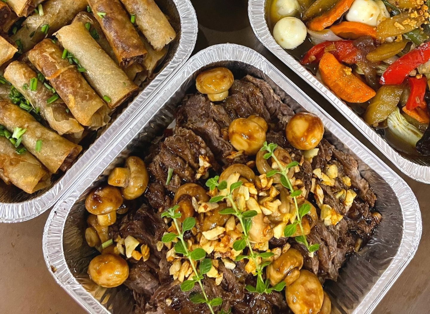 Toperio's Catering Service [Catering] Moonwalk Village delivery in