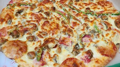 Pizzaderia - Marikina