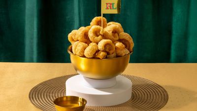 R.Lapid's Chicharon & Barbecue - S&R Alabang