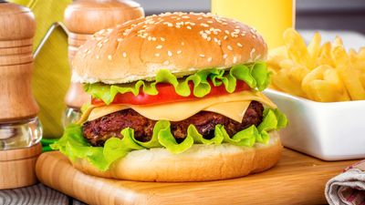 Chelsy's Burger - San Antonio Matina