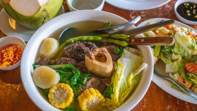Lasoup Eatery - Abad Santos