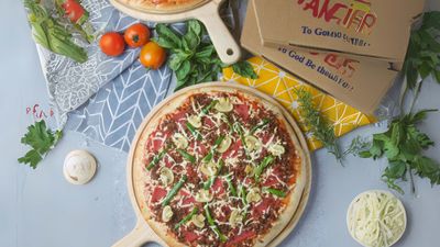 FCJ Pizza - Dakila