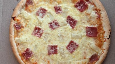 Alpeo's Pizza - F. S Pajares Avenue