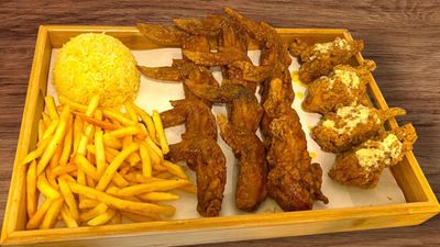 Ring and Wing - Pilar