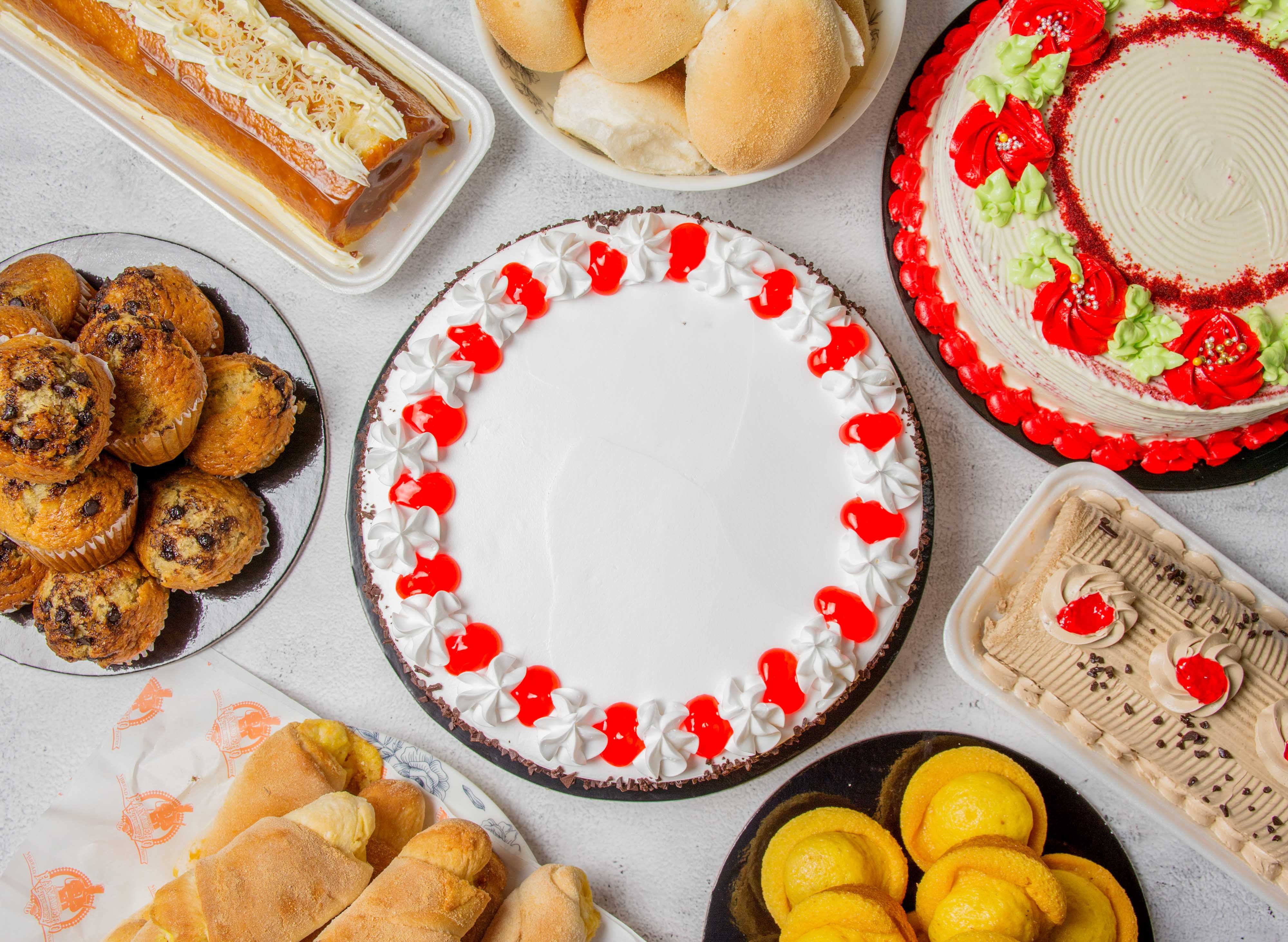 Panadero Street Muffin House Building delivery in La