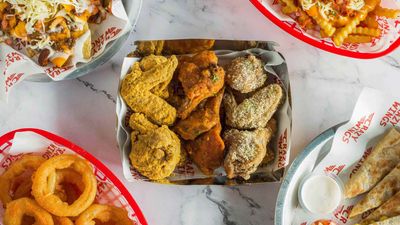 Crazy Wings - Commonwealth