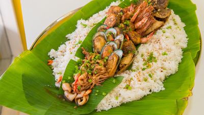 Boodle Fight sa Bilao - Tandang Sora