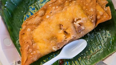 Maxwell's Ilocos Crispy Empanda - Laoag