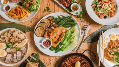 Nelo's Restaurant - Barandal