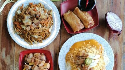 Tita Lulu's Palabok House - Cubao
