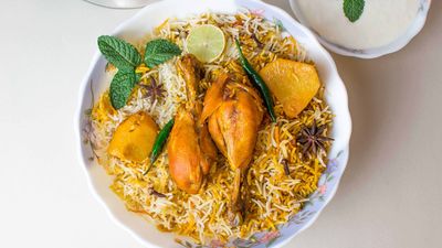 Deep Indian Restaurant - Matina