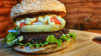 Strasse Burger House - Payapa Street