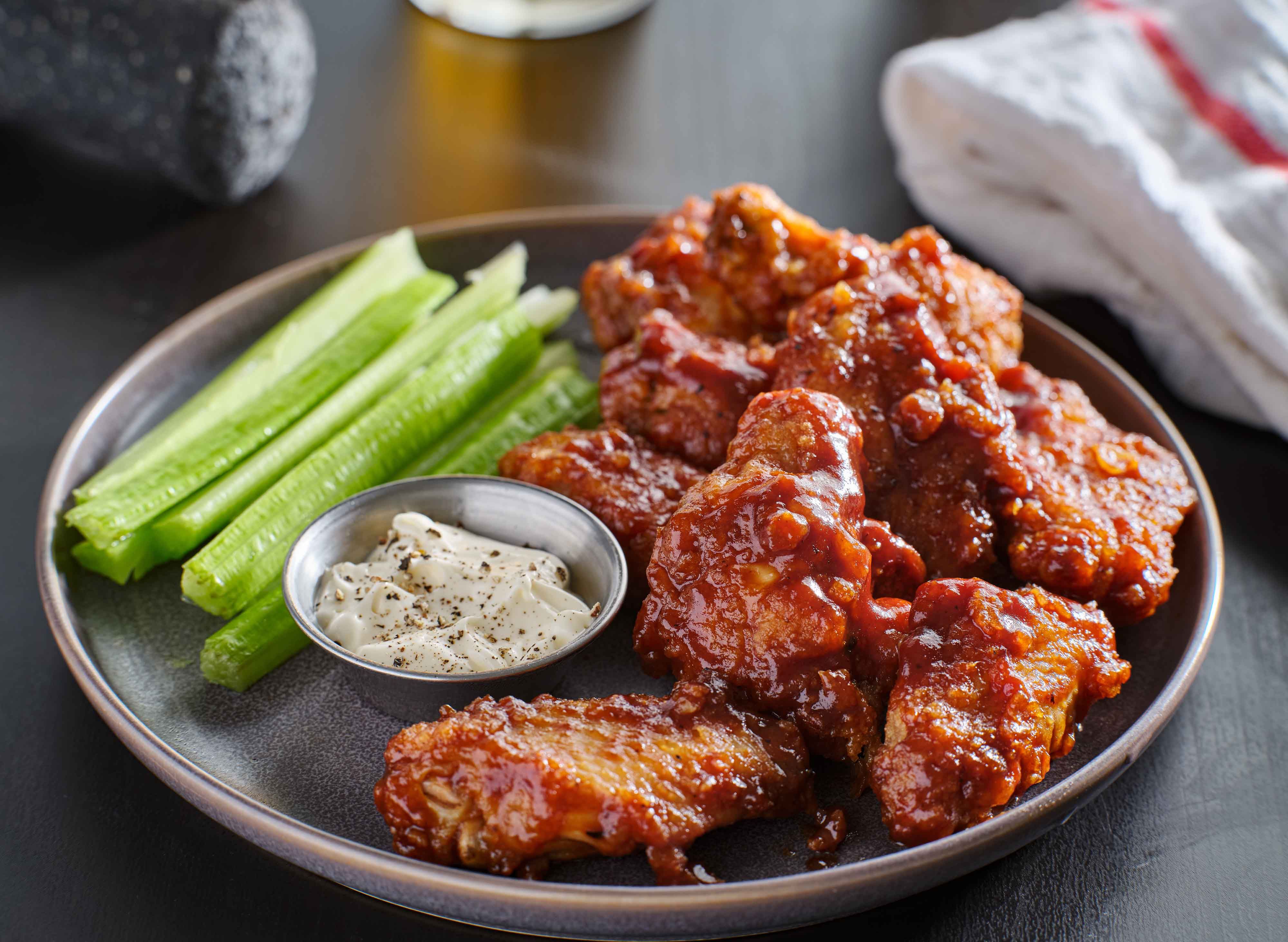 CHICKLYNNES BONELESS CHICKEN - Aguilar Street vendor logo