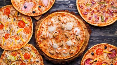 3 Pizza Station - Raintree Mall