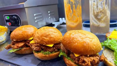 Poonie's Goodies - Boni Avenue