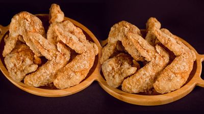 Onyang's Street Wings - Ibayo Silangan
