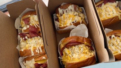 Klights Bites Food Hub - Valle 20