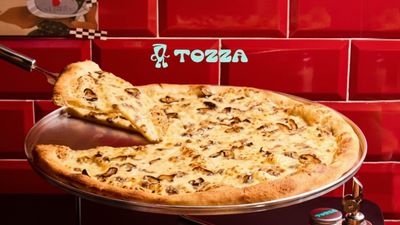 Tozza (Pizza Place)