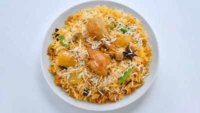 INDIAN-FILIPINO CURRY-N-DERYA FOOD HOUSE