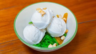 Khanom Thai - MOA Complex