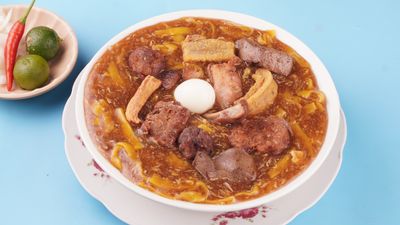 Sarka's Lipa - Pinagtongulan