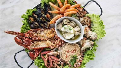Jonna's Native Chicken and Seafoods Grill - Buhangin