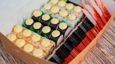 Kanzen Sushi Roll - Padre Noval