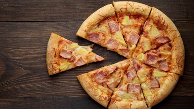Gusto's x Roadside - McArthur Highway