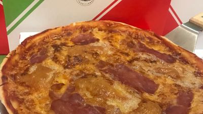 Veneziana Pizza - Azalea Place Cebu