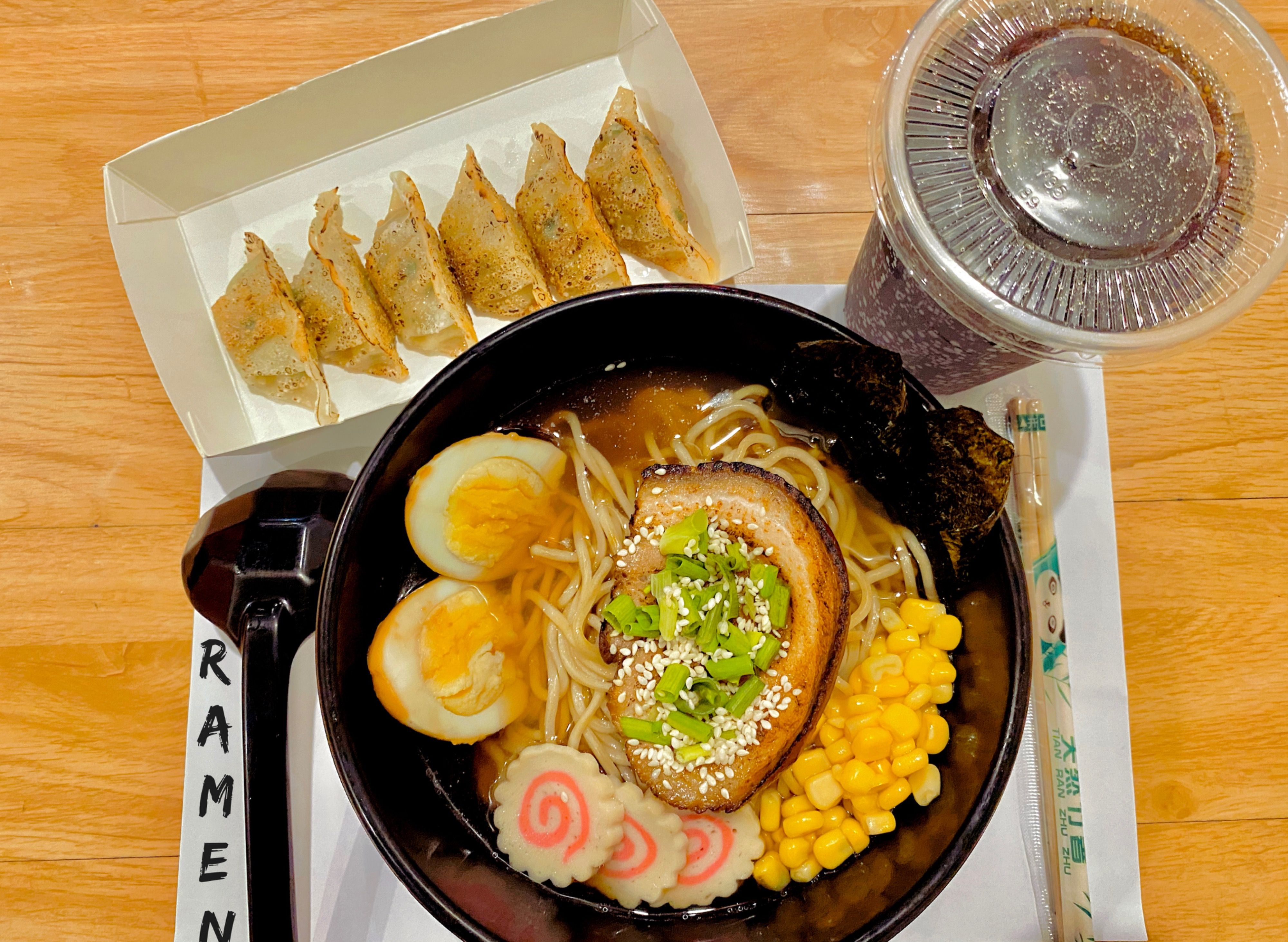 Ramen Yameru - Moonwalk Village vendor logo