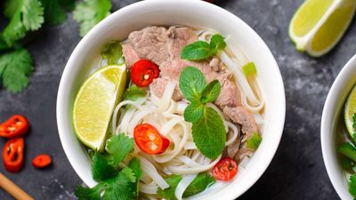Bon Pho & Roll Vietnamese - MOA