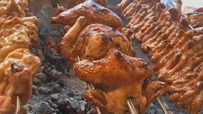 TRES MARIA'S (ATS) LECHON BABOY & MANOK