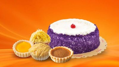 Cindys Bakery and Restaurant - Waltermart Paniqui