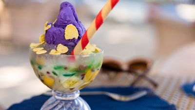 MamaPangs Creamiest Halo-Halo - Salcedo Market