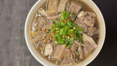 Dong Pares - Lilia Avenue