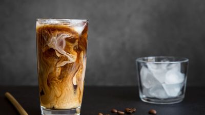 B1T1 Takeway Coffee - Shell Tuktukan