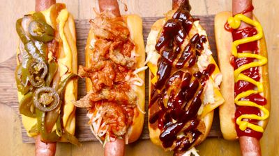 Pink's Burgers and Hotdogs - Salcedo