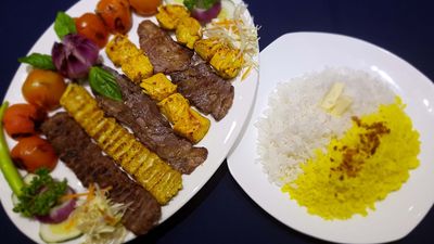 Mike's Chef Restaurant - Gil Puyat