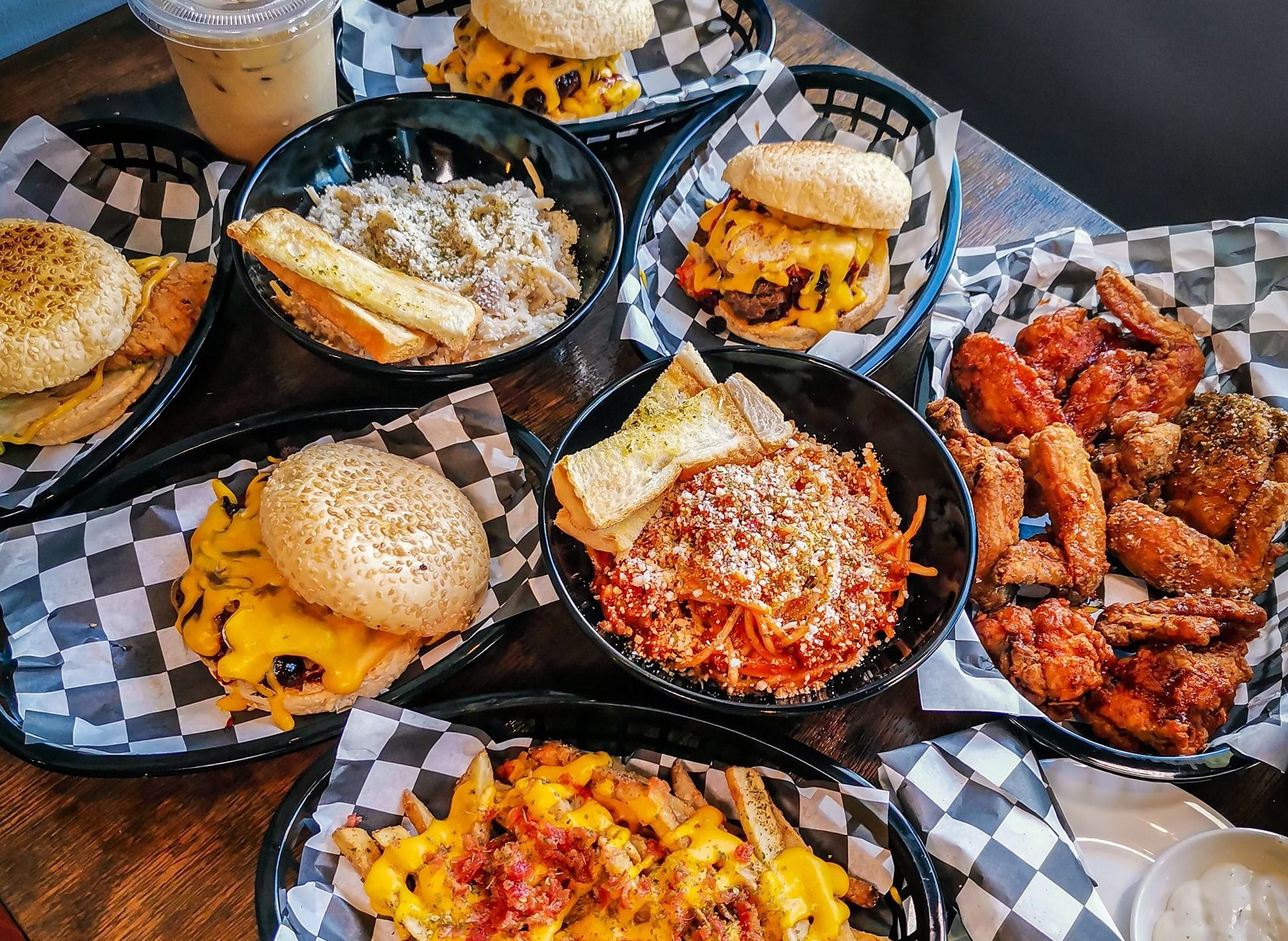 KMac's Burgers And Wings Balikatan Homeowners delivery in Taguig