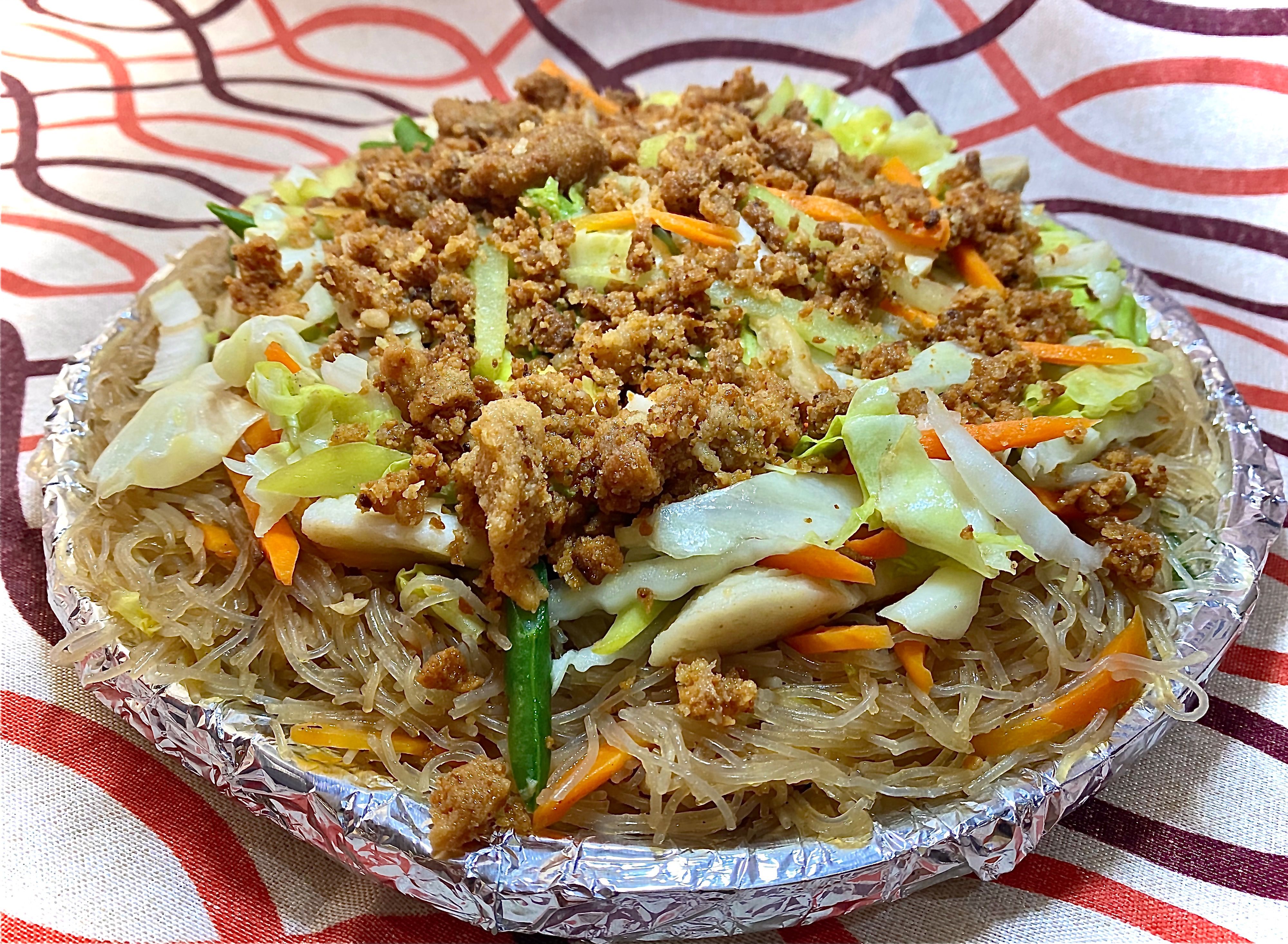 pancit bihon bilao