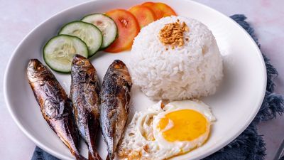 Brew&Eggs Cafe - Binauganan