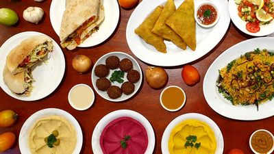 Beni's Falafel - Poblacion
