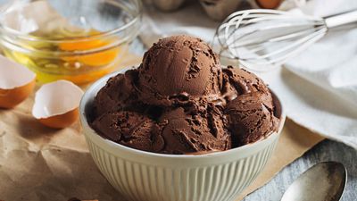 FIC (Fruits in Ice Cream) - New Manila