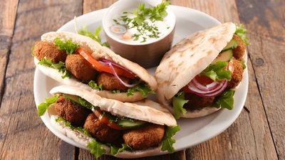 Yallah Hummus - Camputhaw
