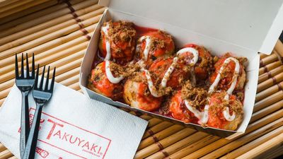 E&E's Takuyaki - Primark Town Center