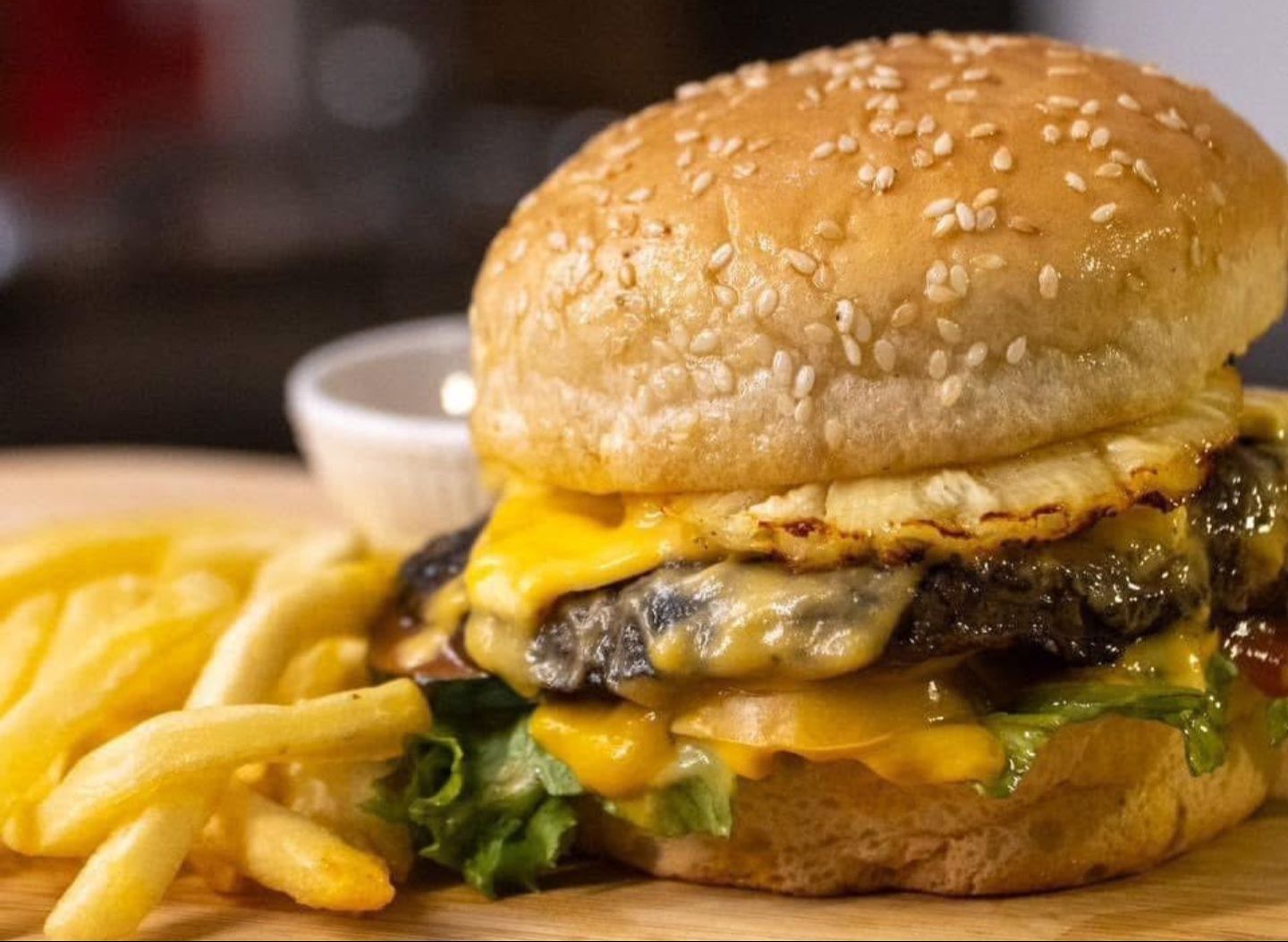 Comrads Burger Station (Pasig City) vendor logo
