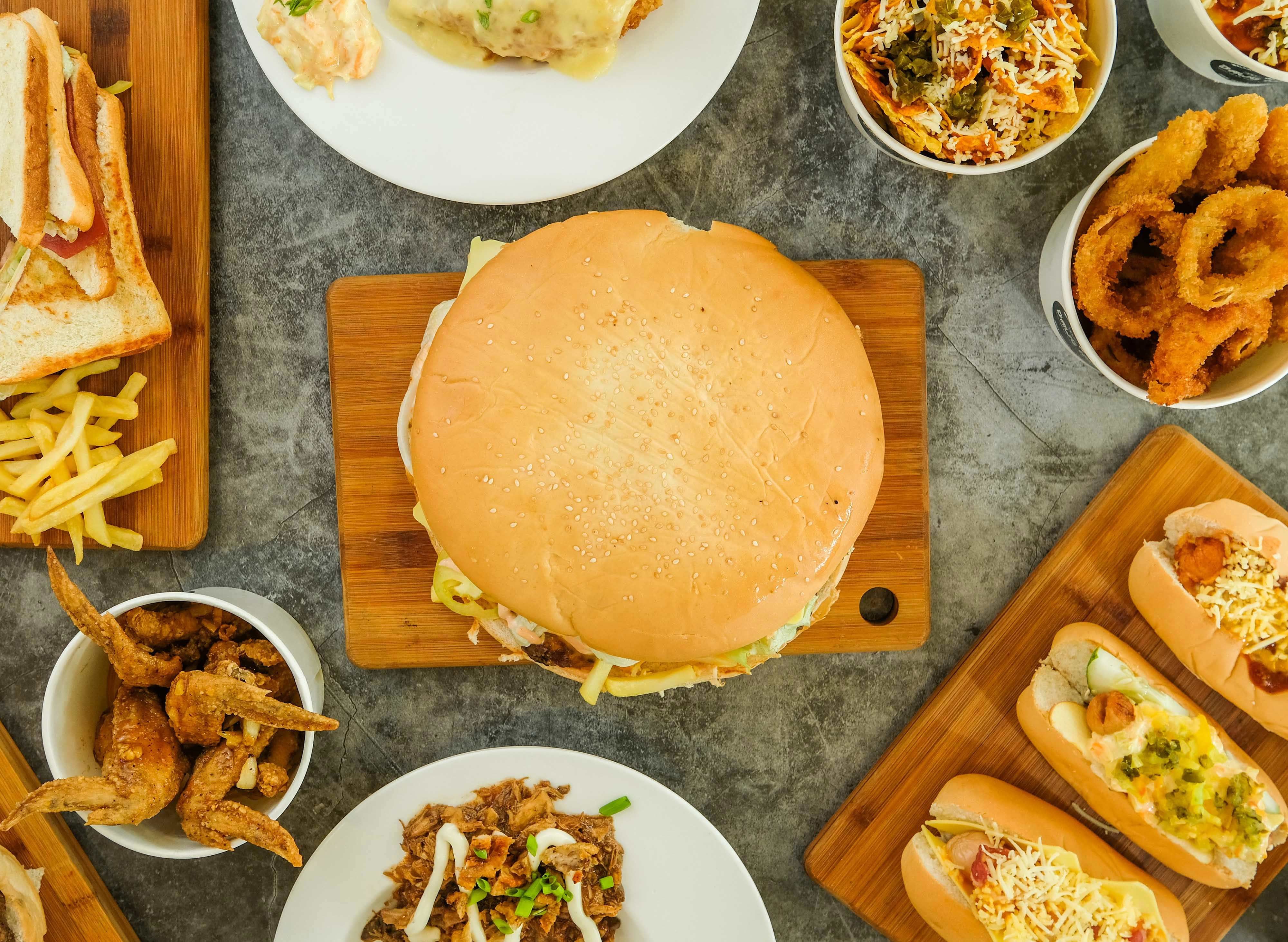 Dawg House Robinsons North delivery in Tacloban Leyte Food Delivery