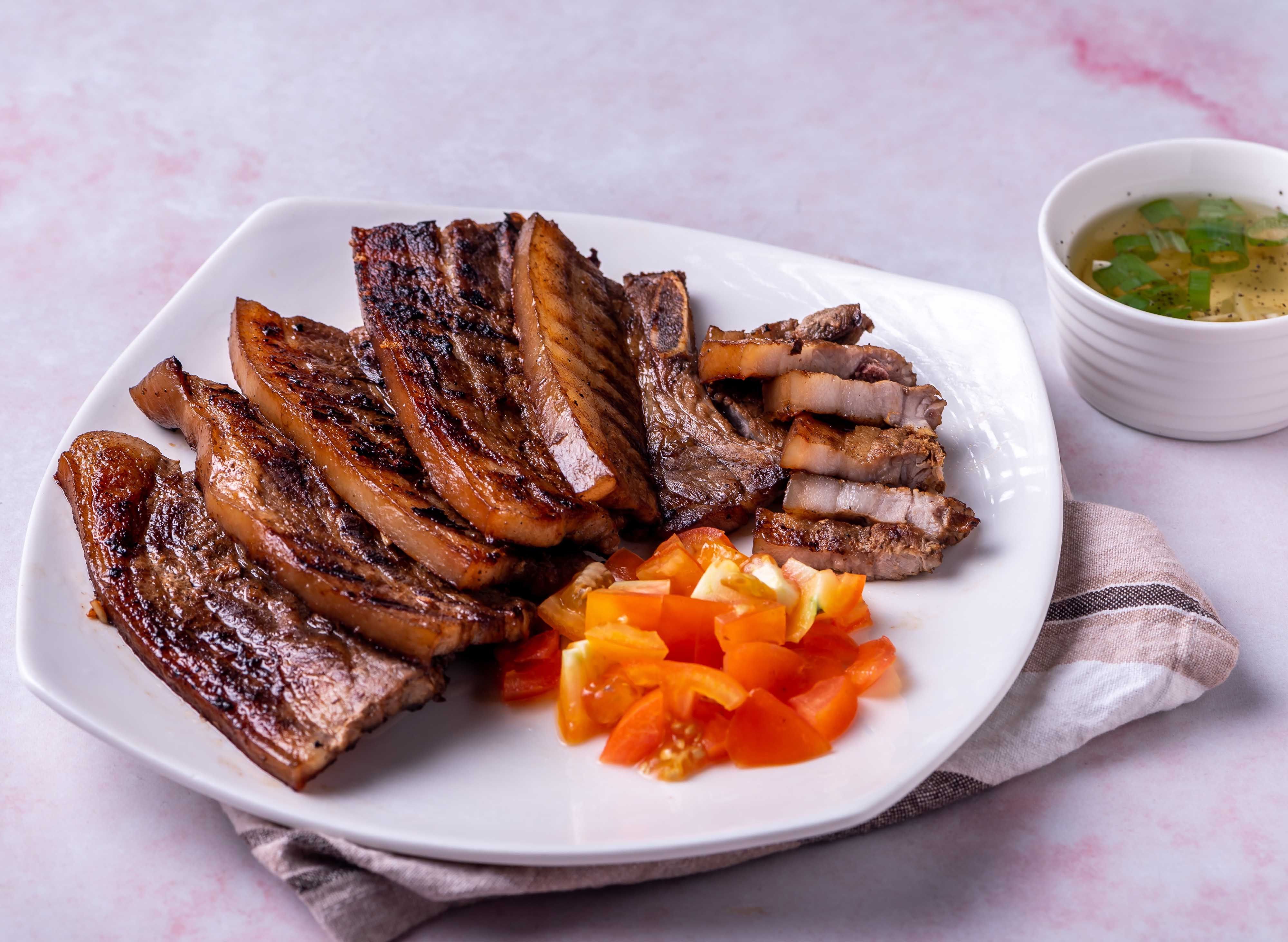 Smokin Sizzlers Grillhouse - New Lucban vendor logo