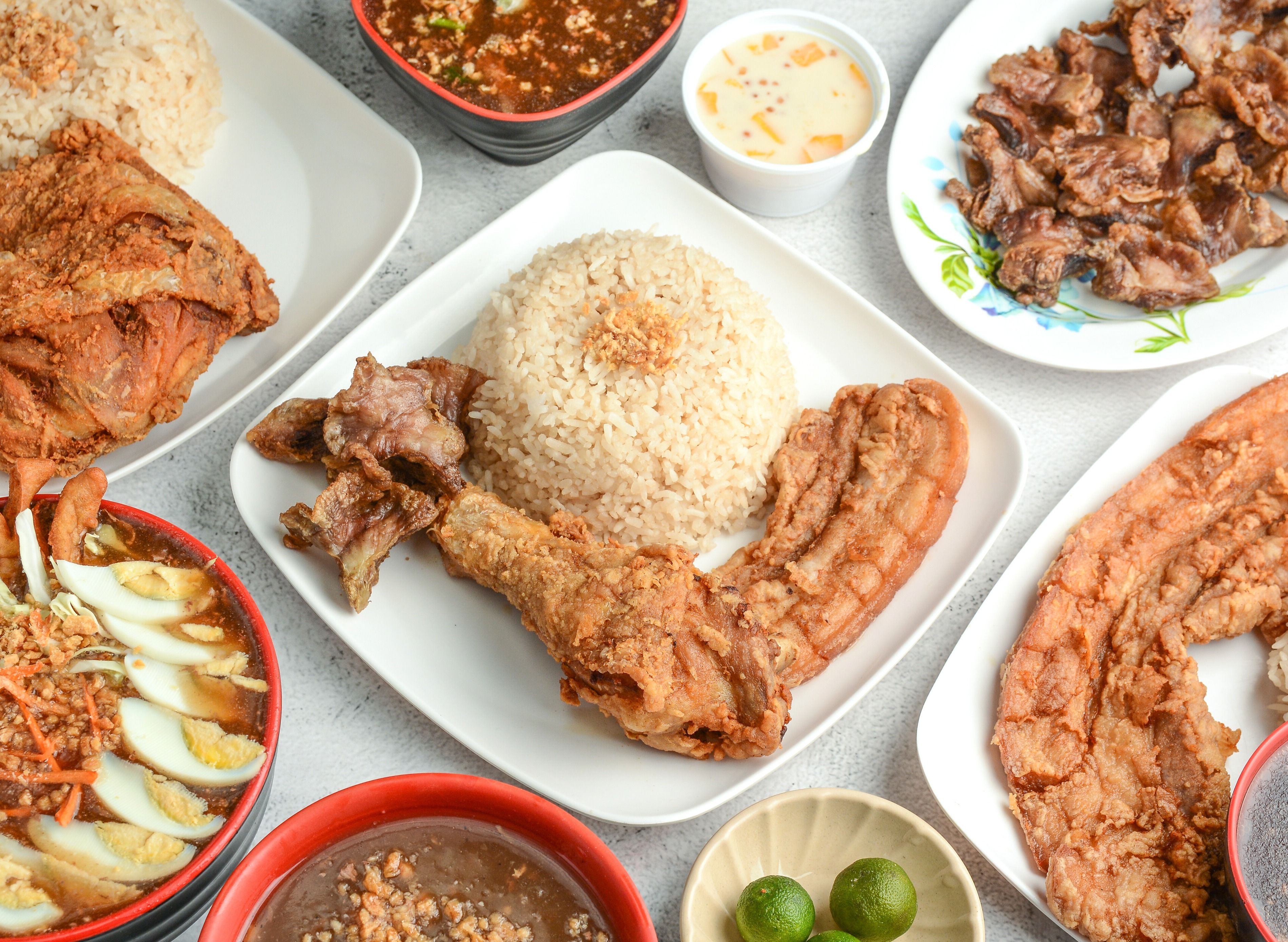 Ilongga's Beef Pares Mami Hauz - Puguis vendor logo