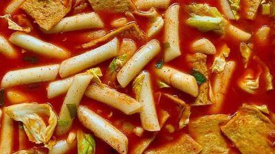 School Tteokbokki - Mayor Gil Fernando Avenue